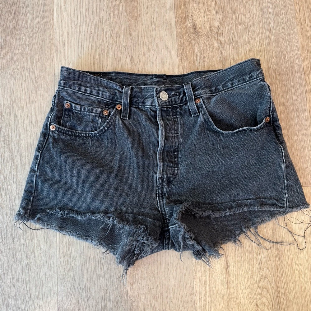 Women's Levi’s black 501 Denim Shorts